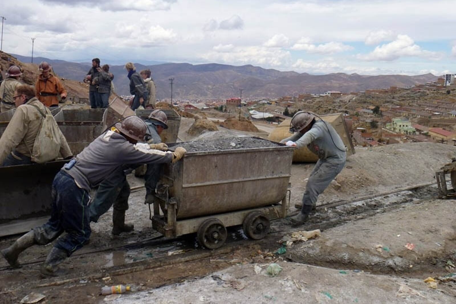 1391847289 06 urobekarek k2