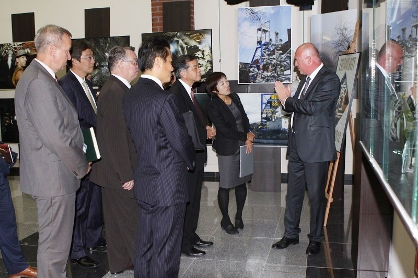 1412321959 ambasador kompania kwsa