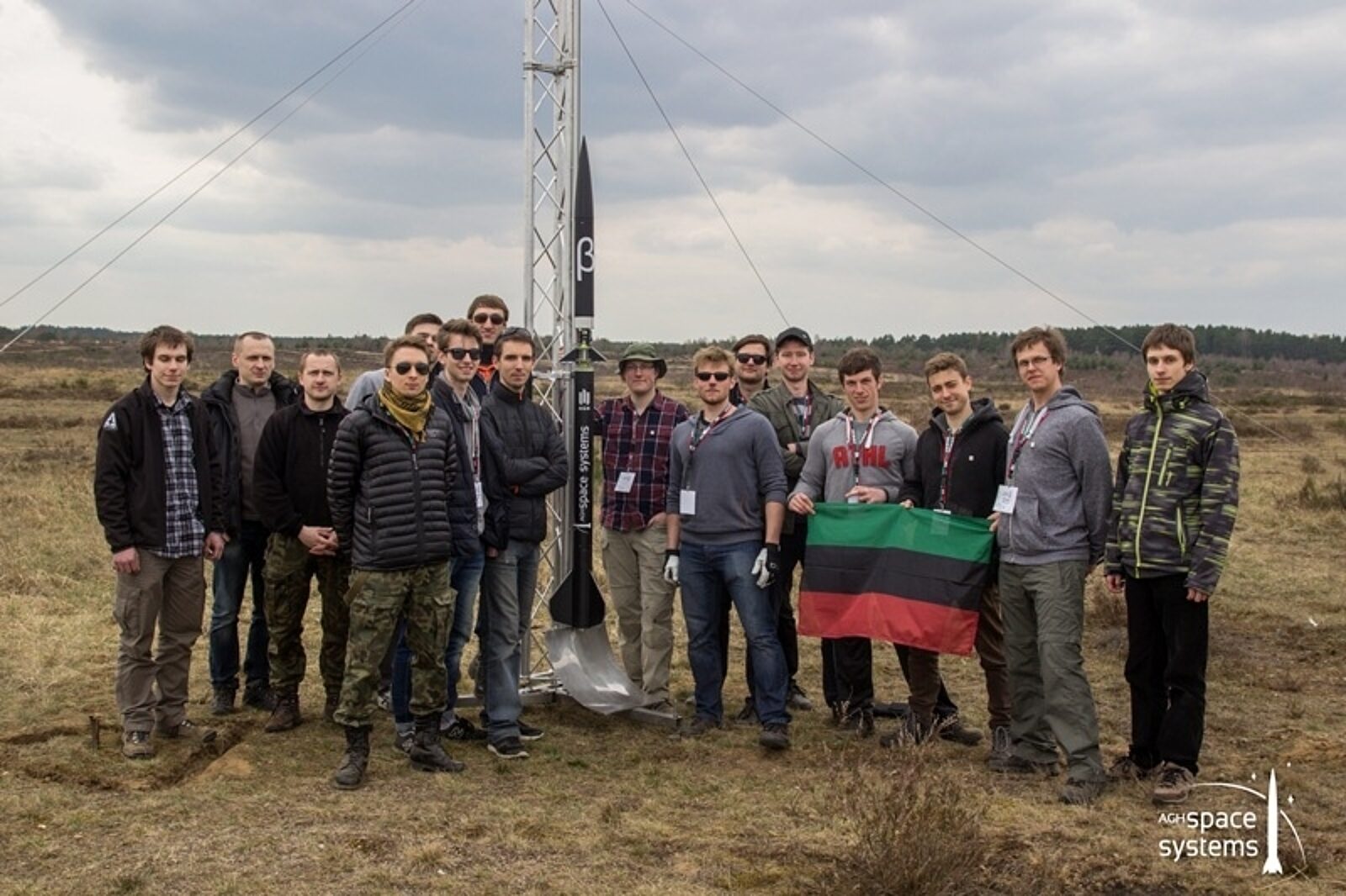 1460618569 rakieta studentow z agh agh