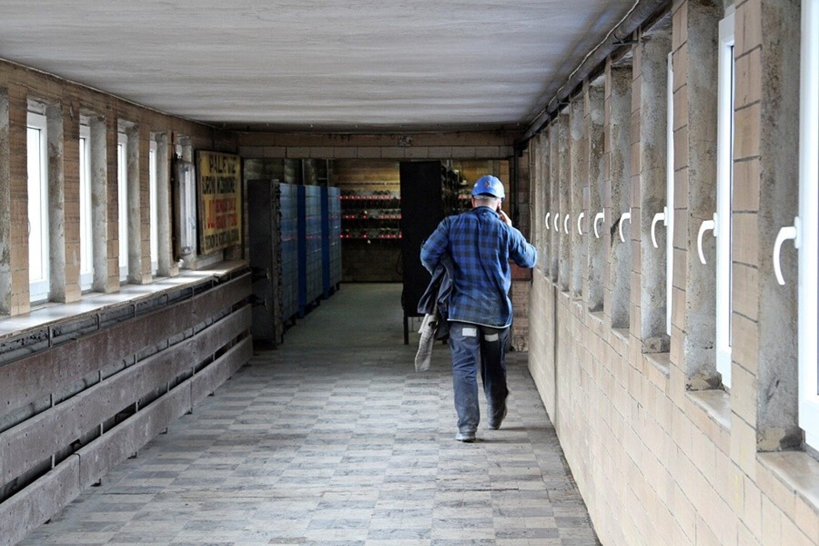 Chociaż załoga Makoszów liczy obecnie ok. 400 osób, to na jej rozległym terenie niełatwo spotkać pracownika.