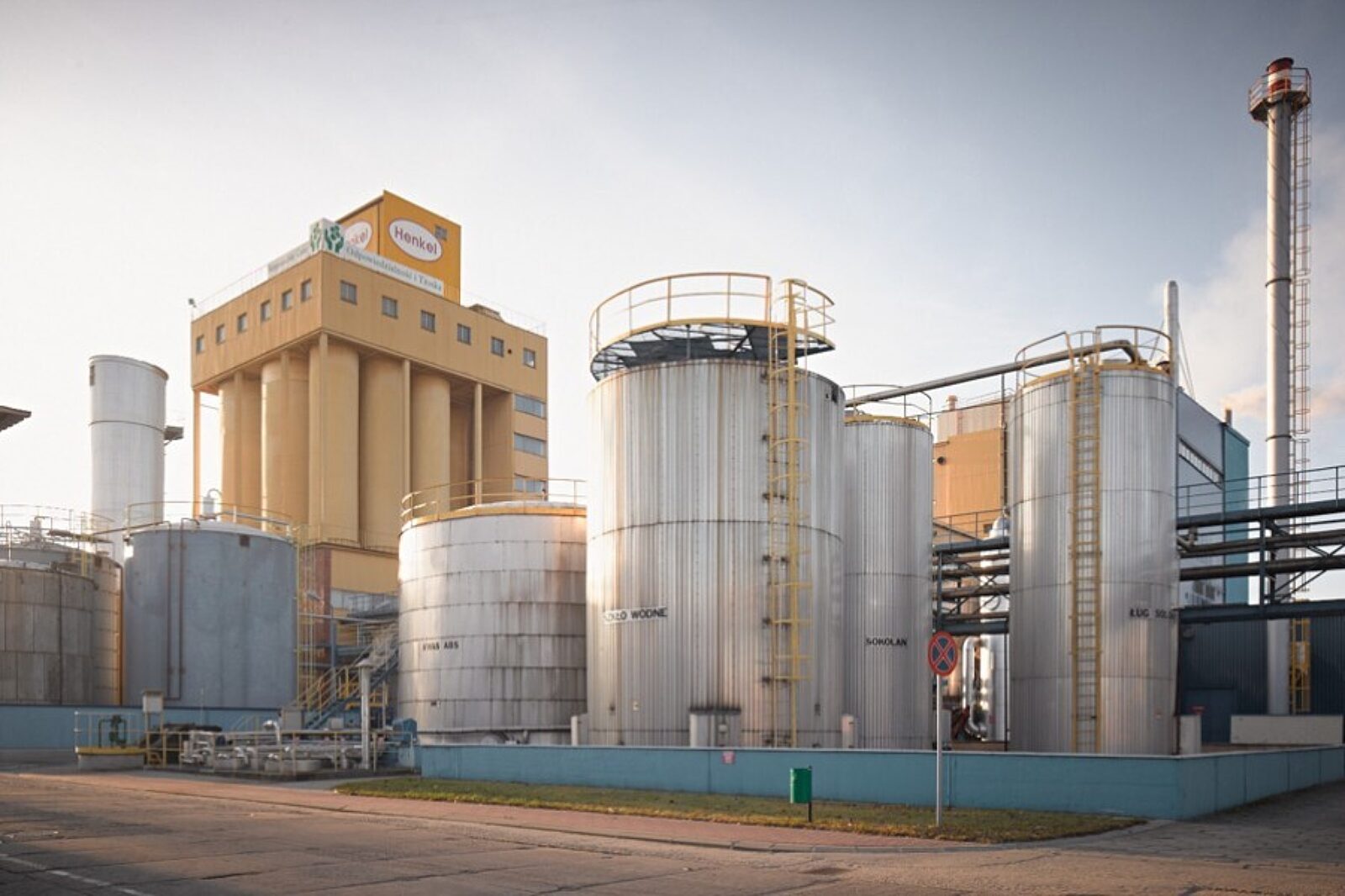 1495563995 ratibor henkel de