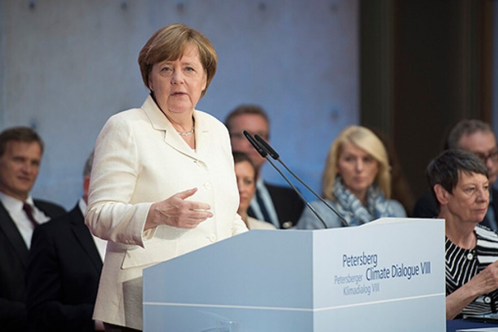 1495616453 merkel klimadialog bundeskanzlerin de