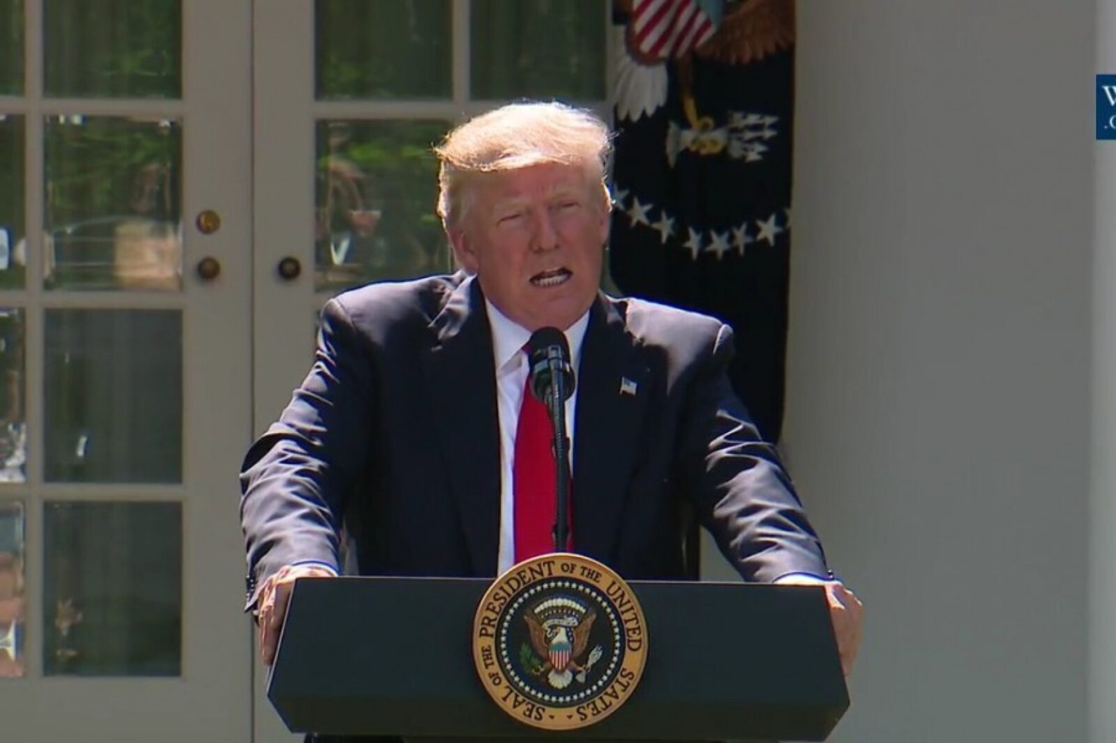 1496351463 donald trump bialy dom