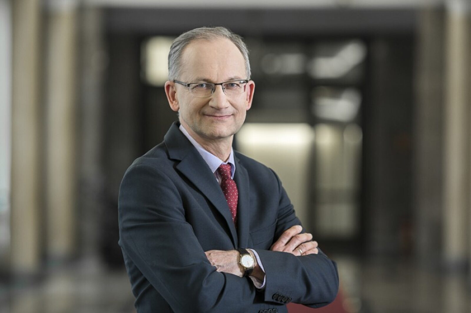 1503470247 pawel cybulski mf