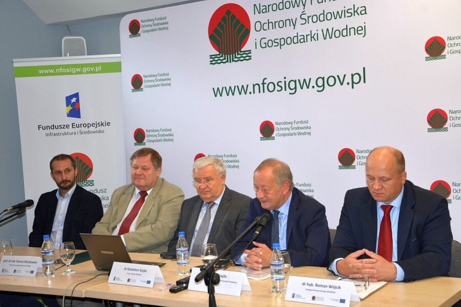 1505818562 woda gliwice nfosigwtwitter