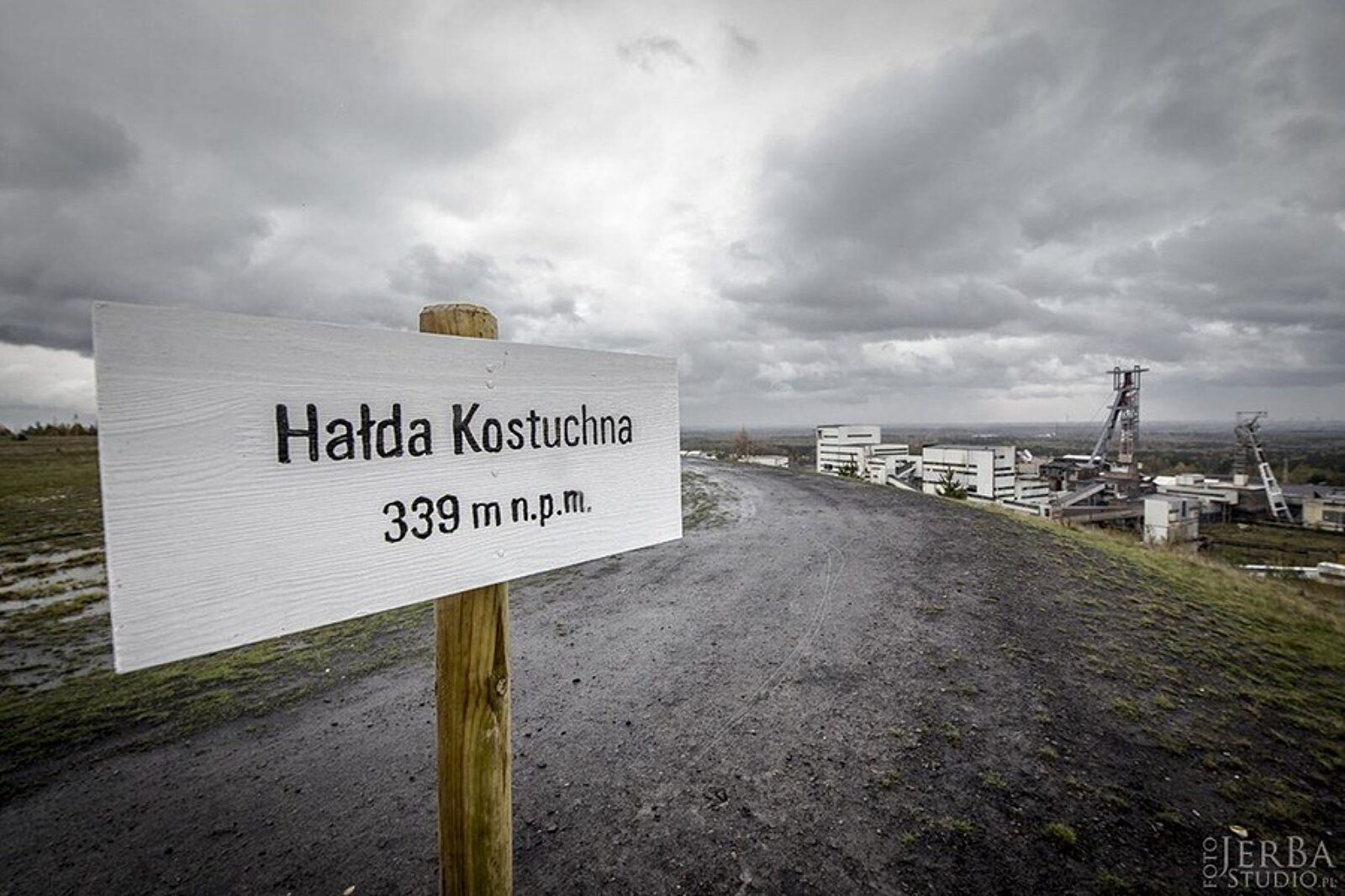 1509645132 halda kostuchna jeremi astaszow jerba studio