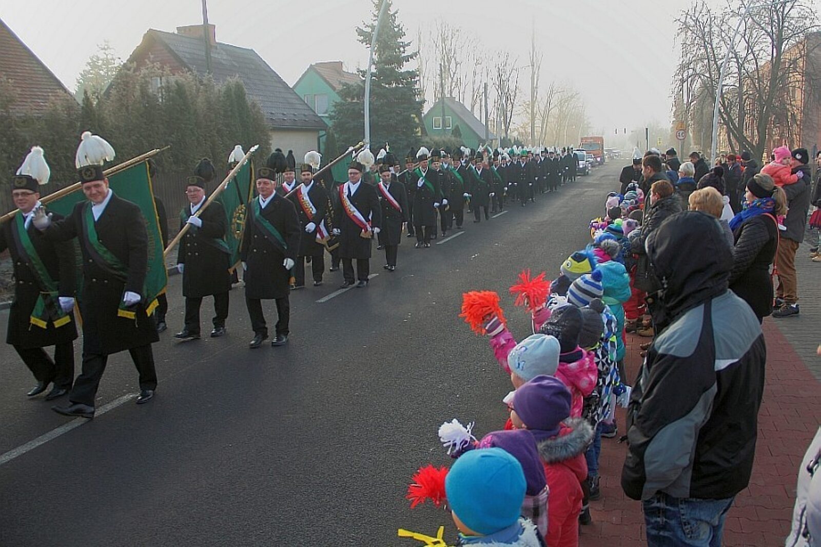 1512208787 33 dzieciarc k4 m