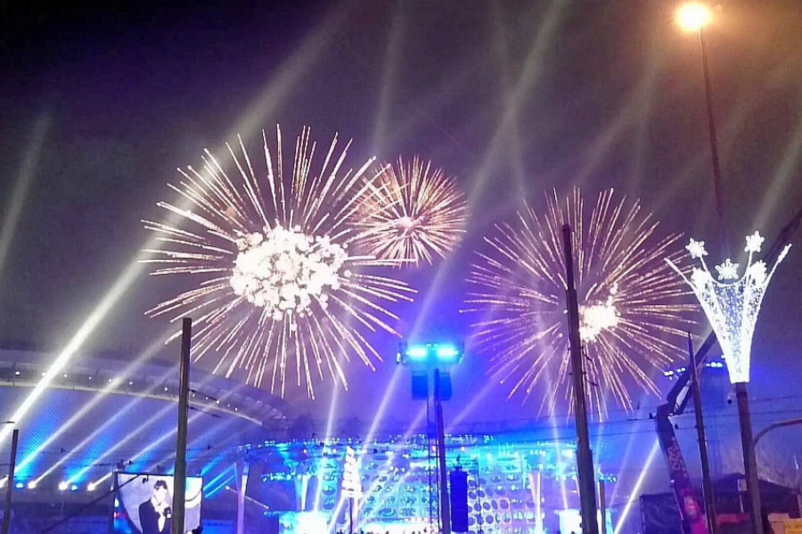 1514733706 sylwester spodek youtube