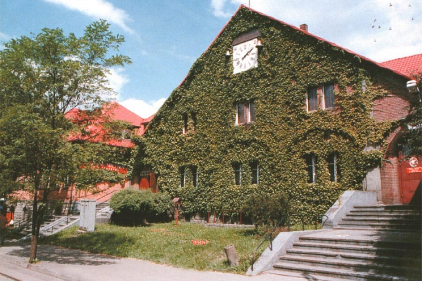 1522413615 muzeum rsl pl