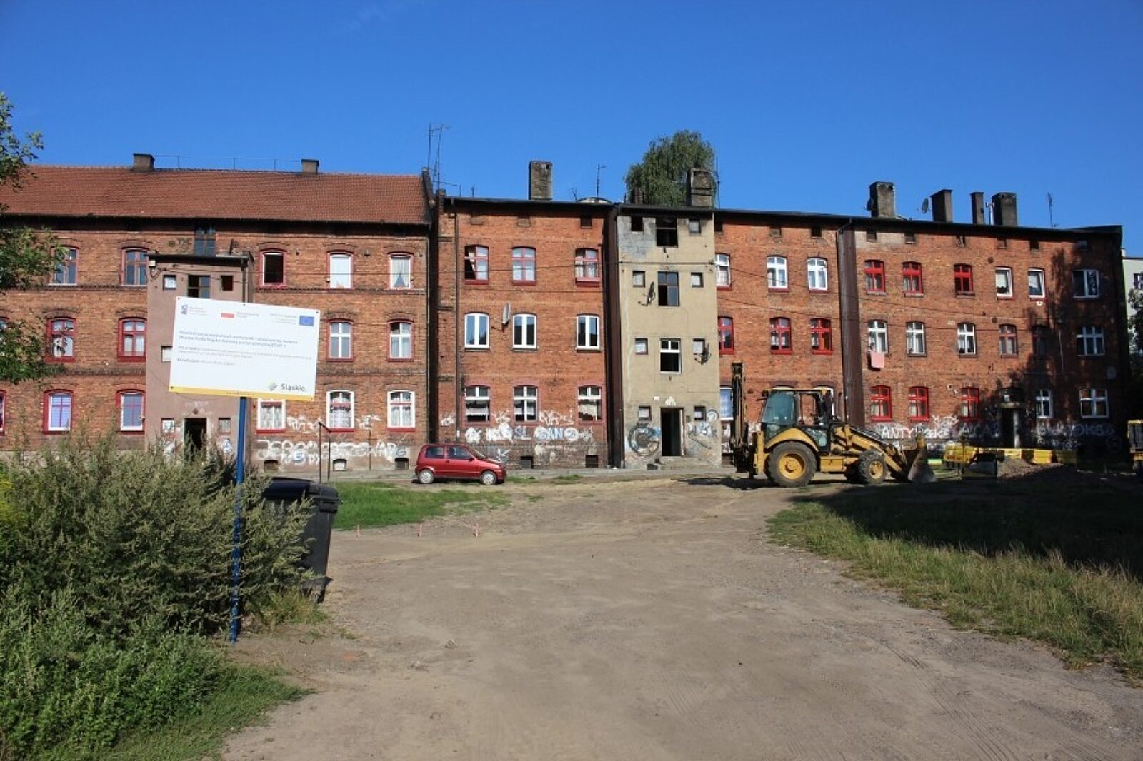 1533559179 podworko krasinskiego