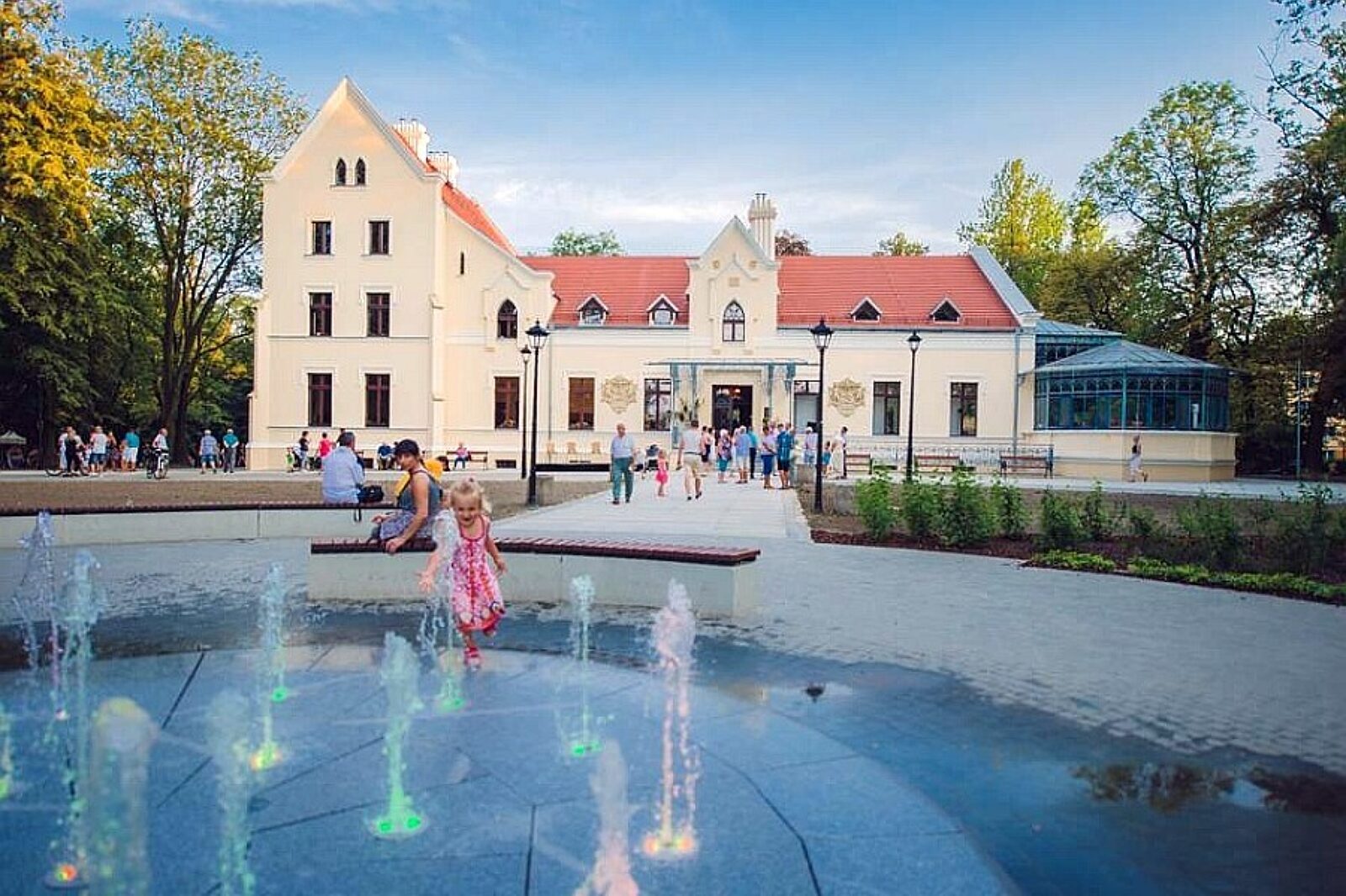 1533567225 palac rheinbabenow fb siemianowice sl