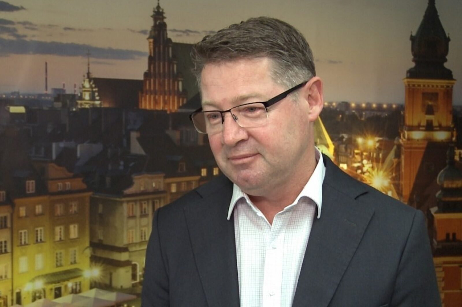 1534917918 anthony weymouth newseria