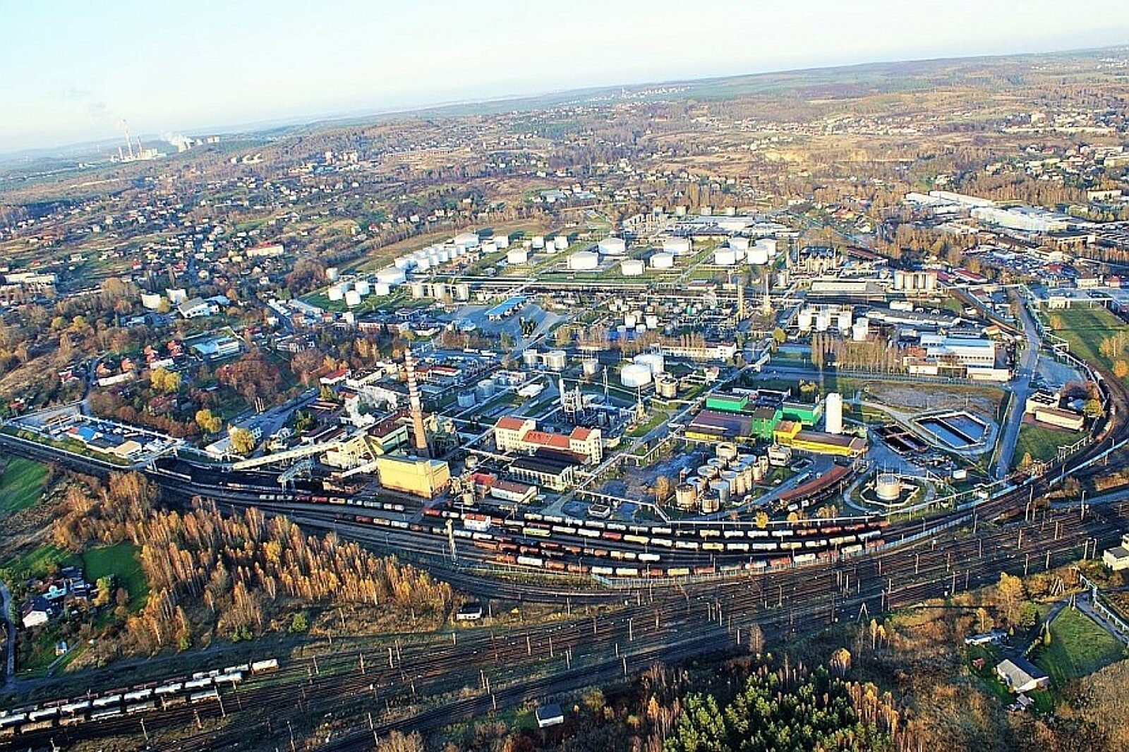 1535005207 rafineria trzebinia wikipedia pawel pawlowski ccby sa30