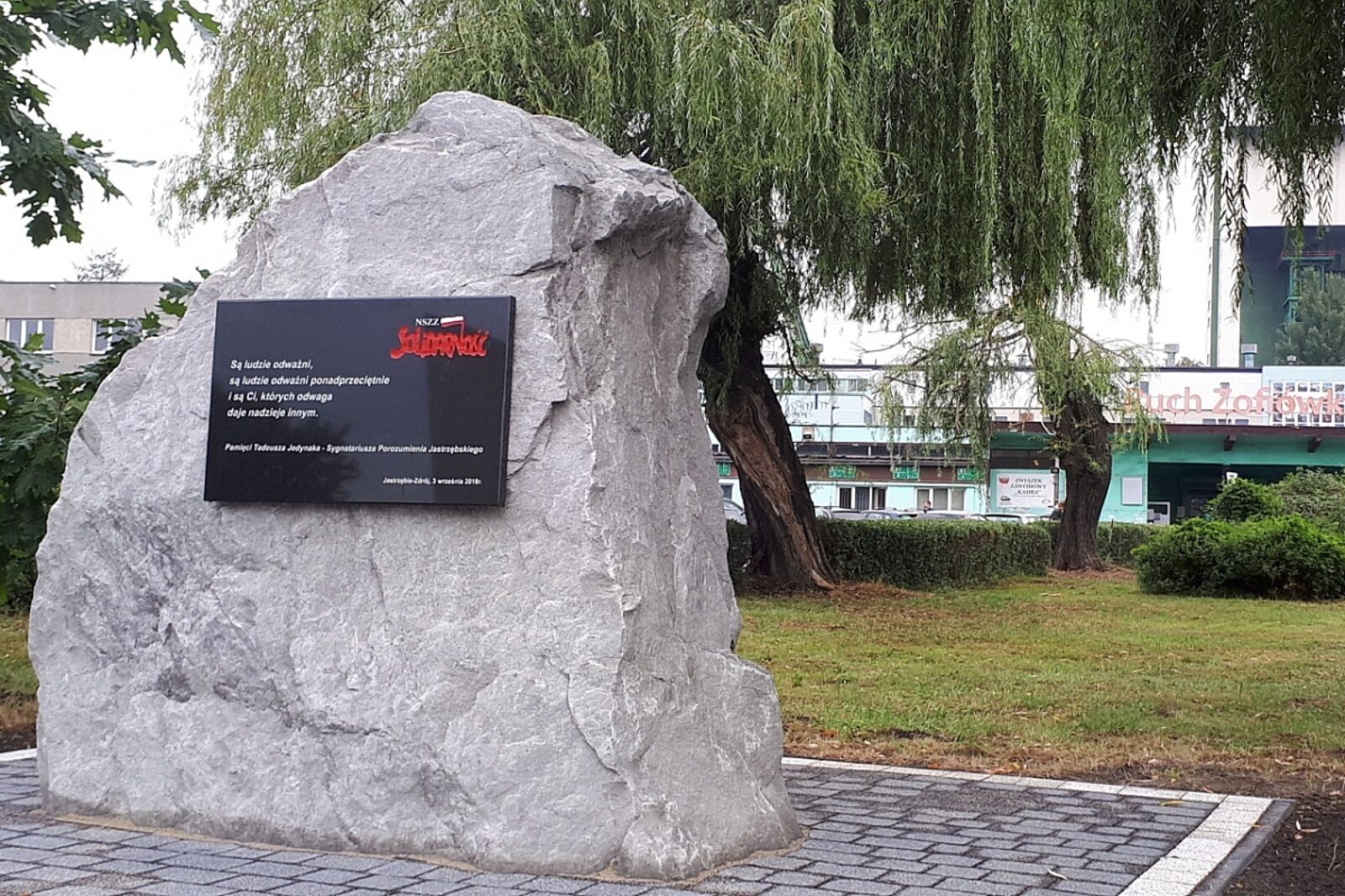 1535719179 zofiowka glaz napis jedynak kk