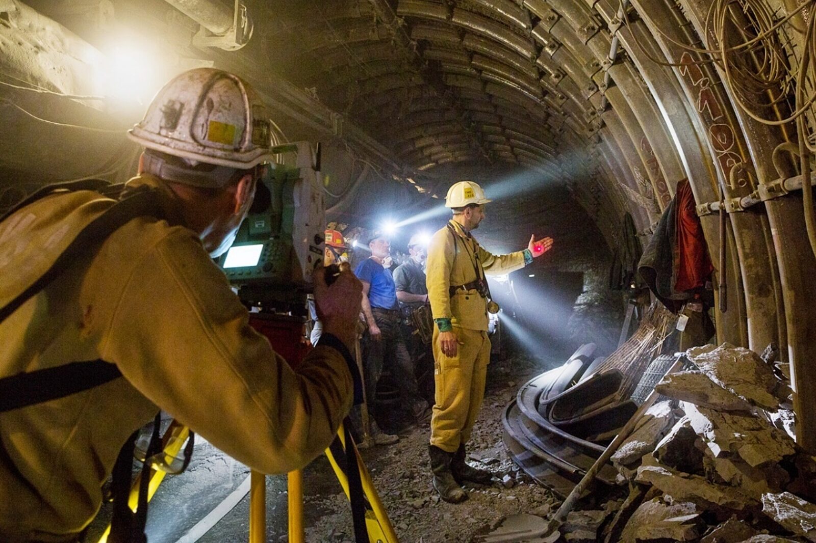 1537522809 kwk pniowek tachimetr arc