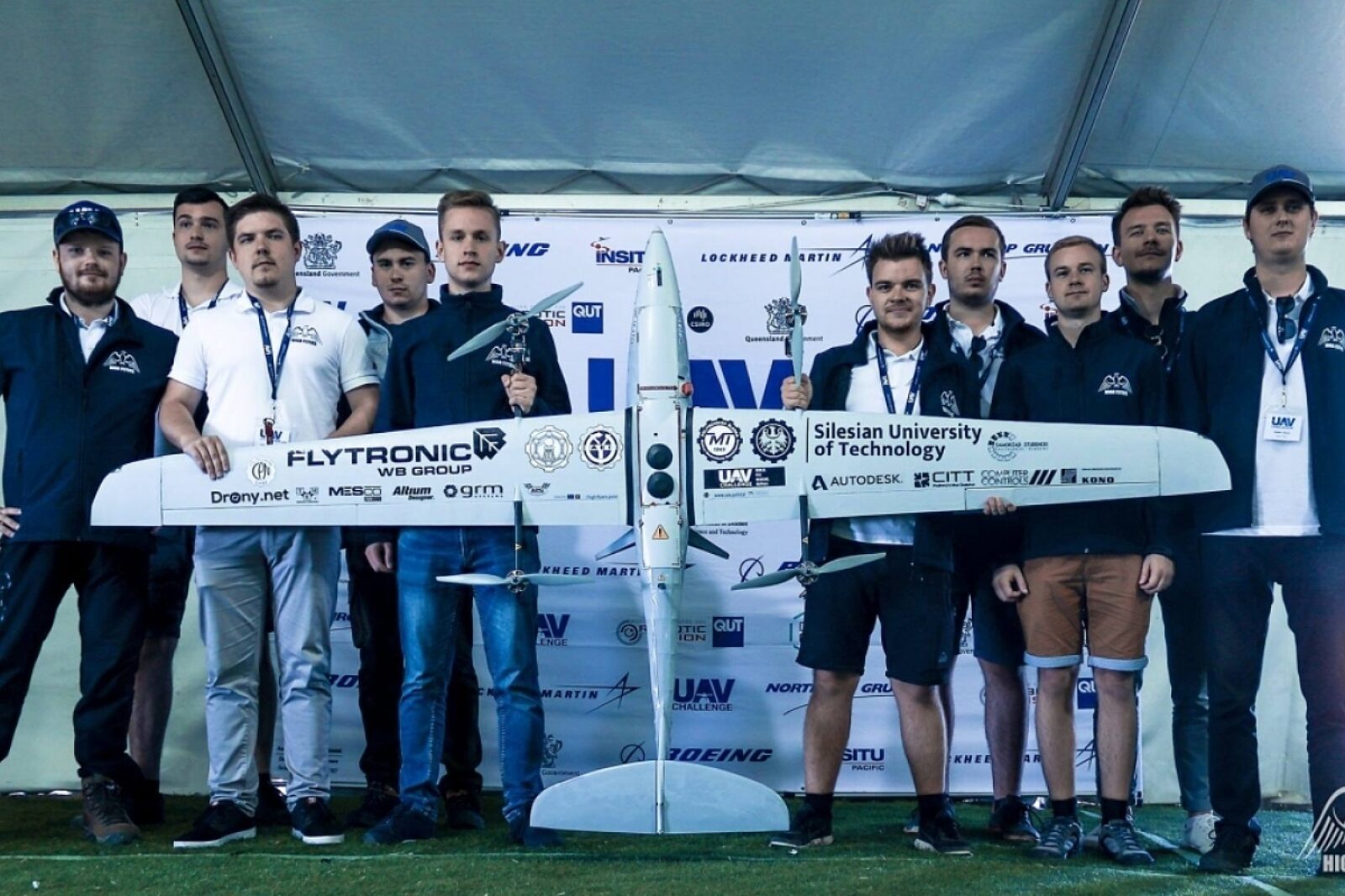 1538645475 dron politechnika