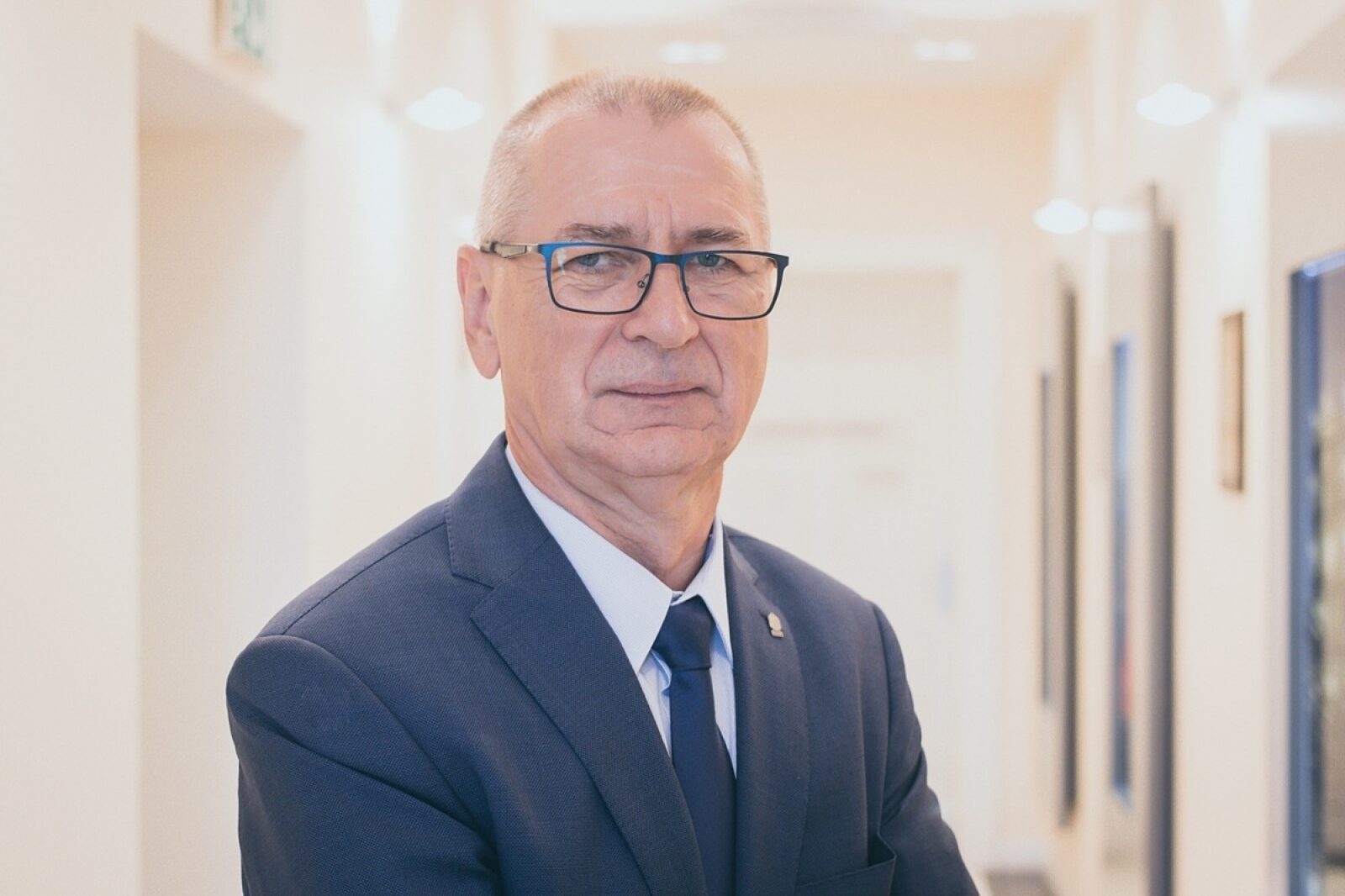 1538807081 adamczyk