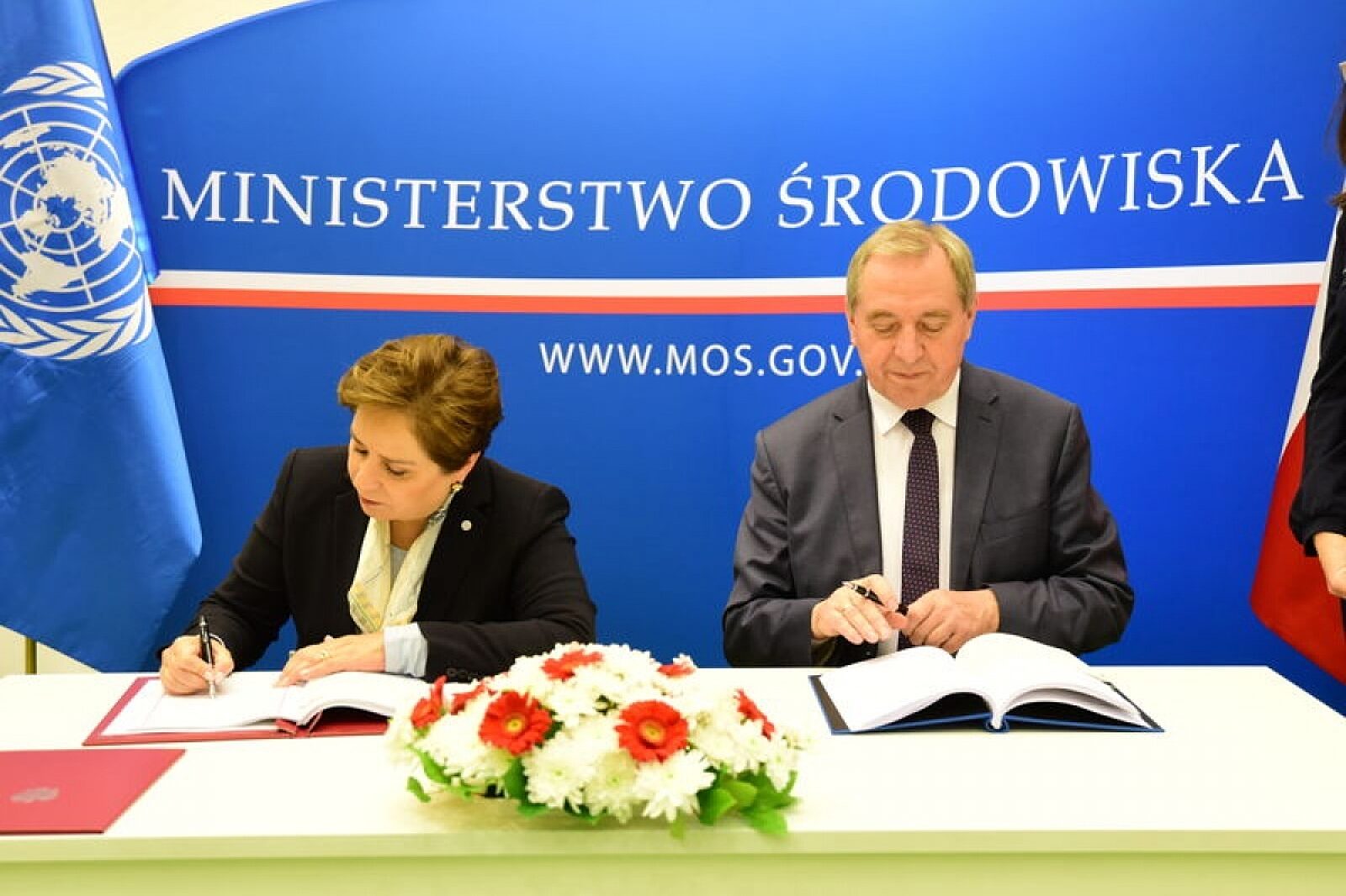 1541014986 espinosa kowalczyk ms