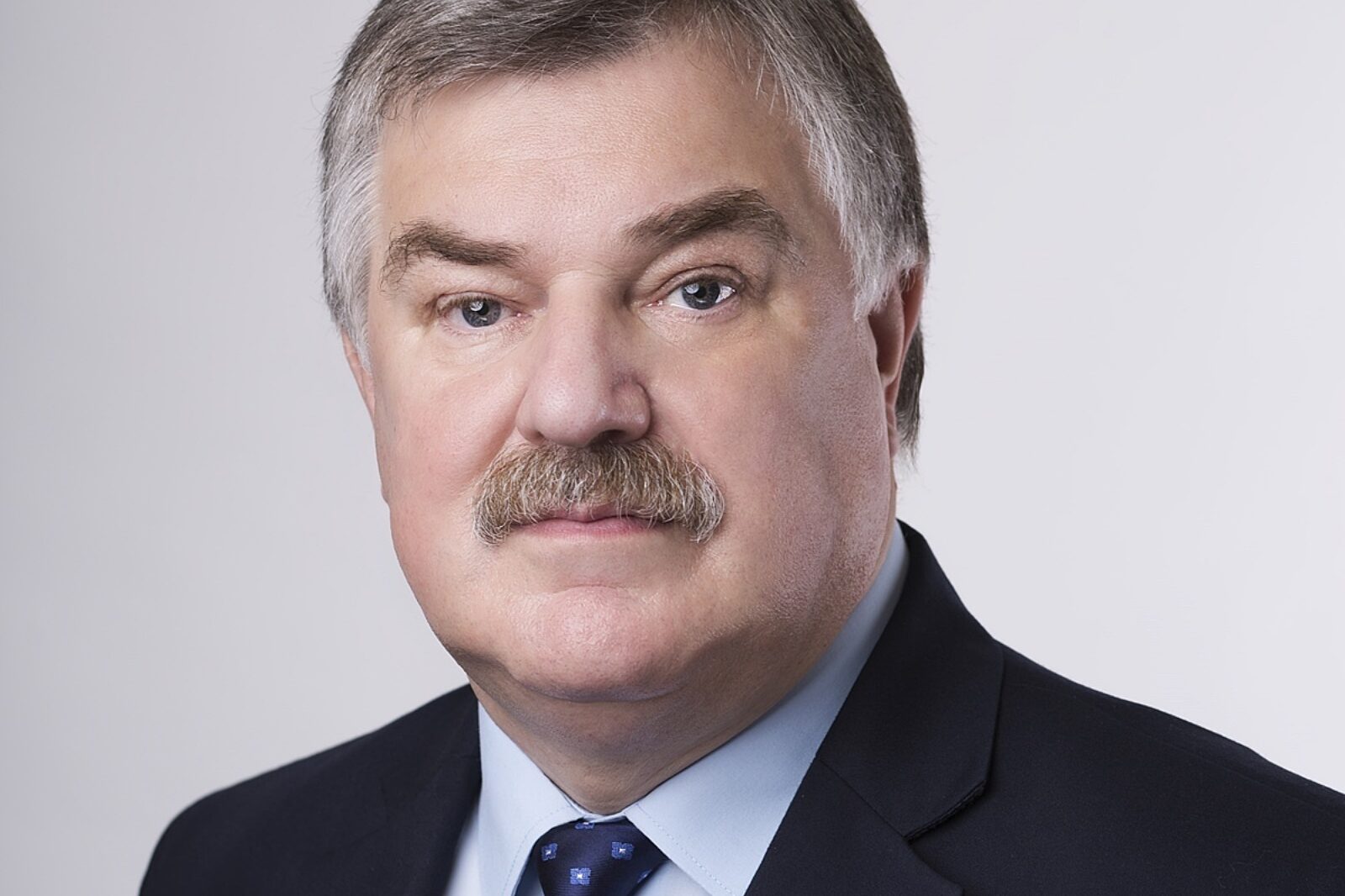 1542115076 wojtacha piotr wug