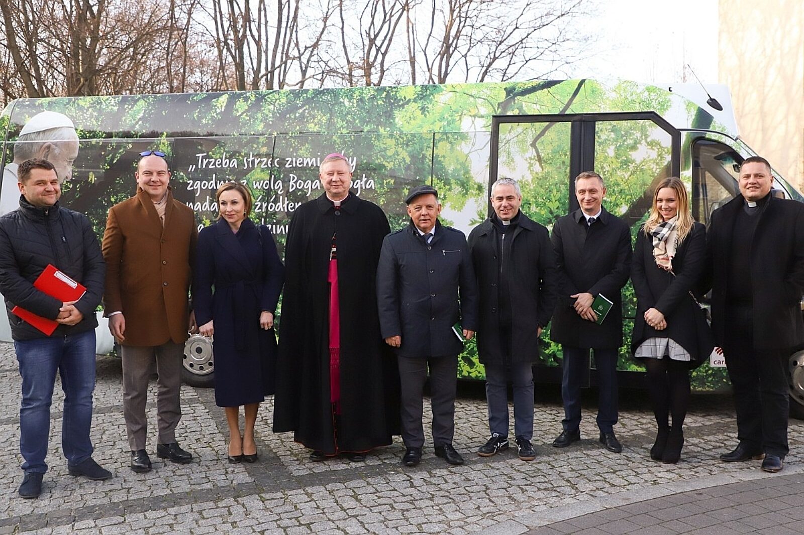 1543416648 caritas1 jsw