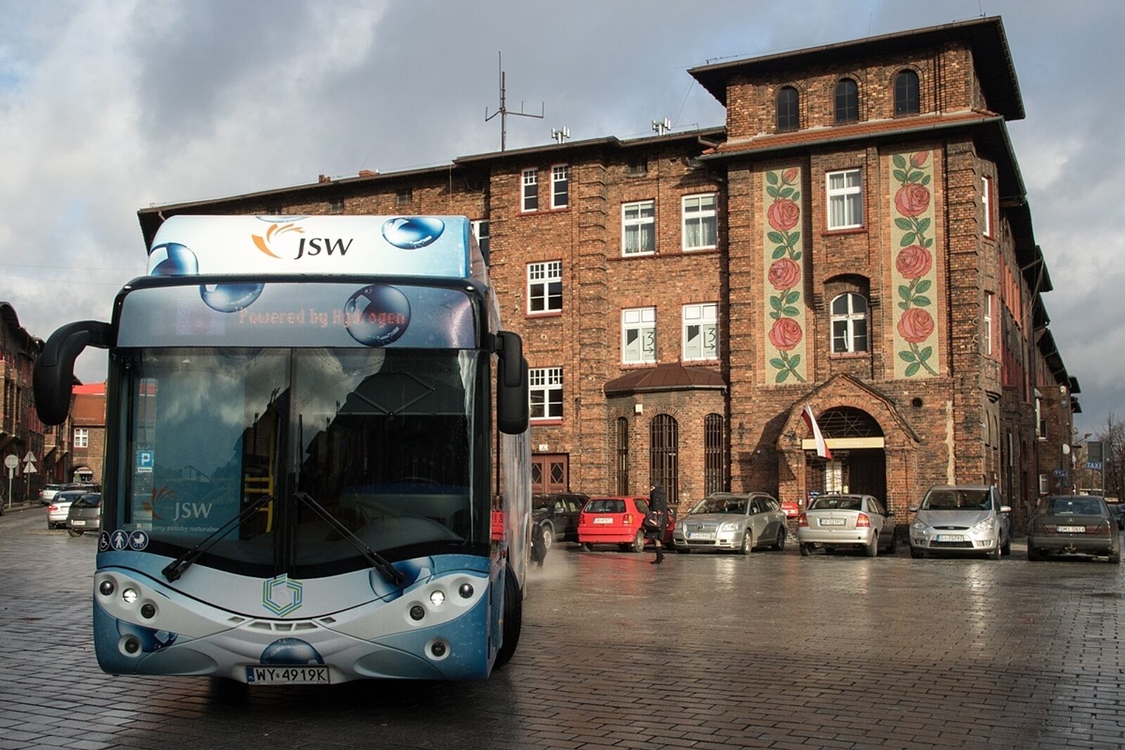 1544954834 06 autobusjsw md k4