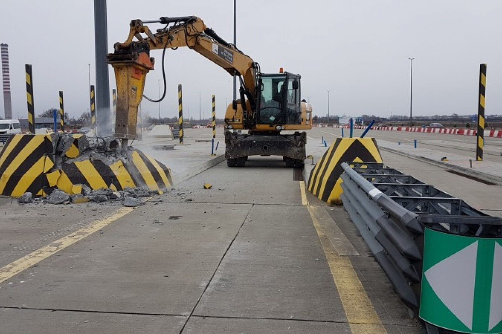 1552475532 bramki a2