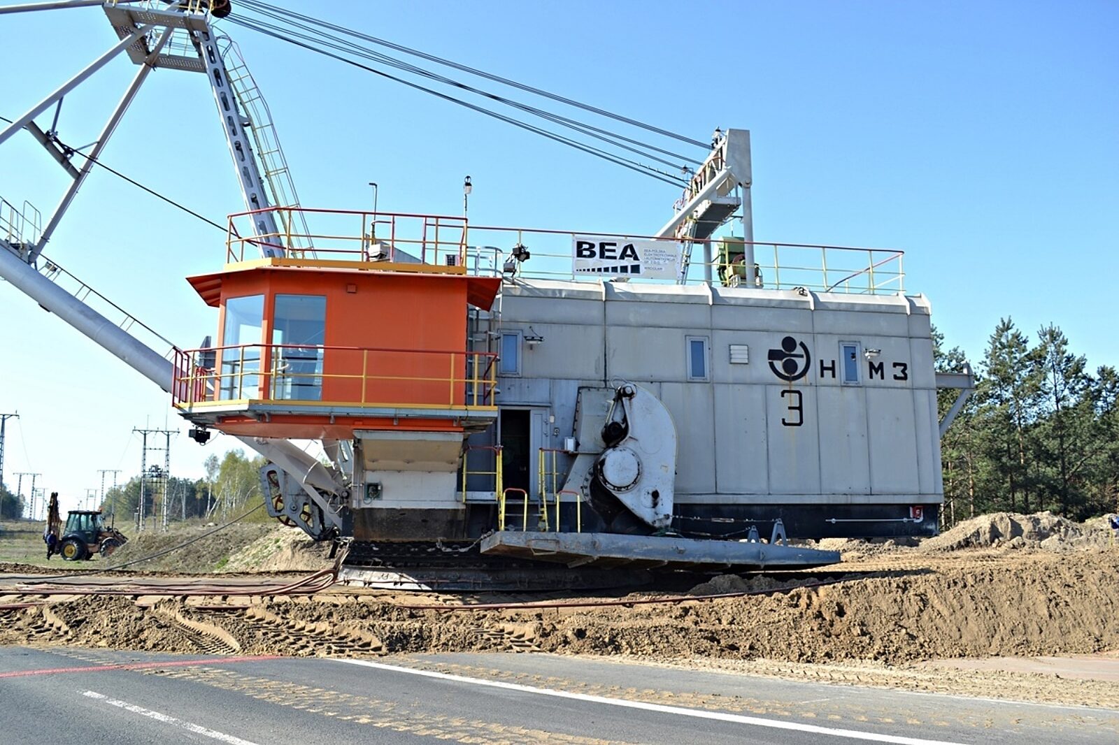 1555743050 koparkazgarniakowa belchatow pge giek