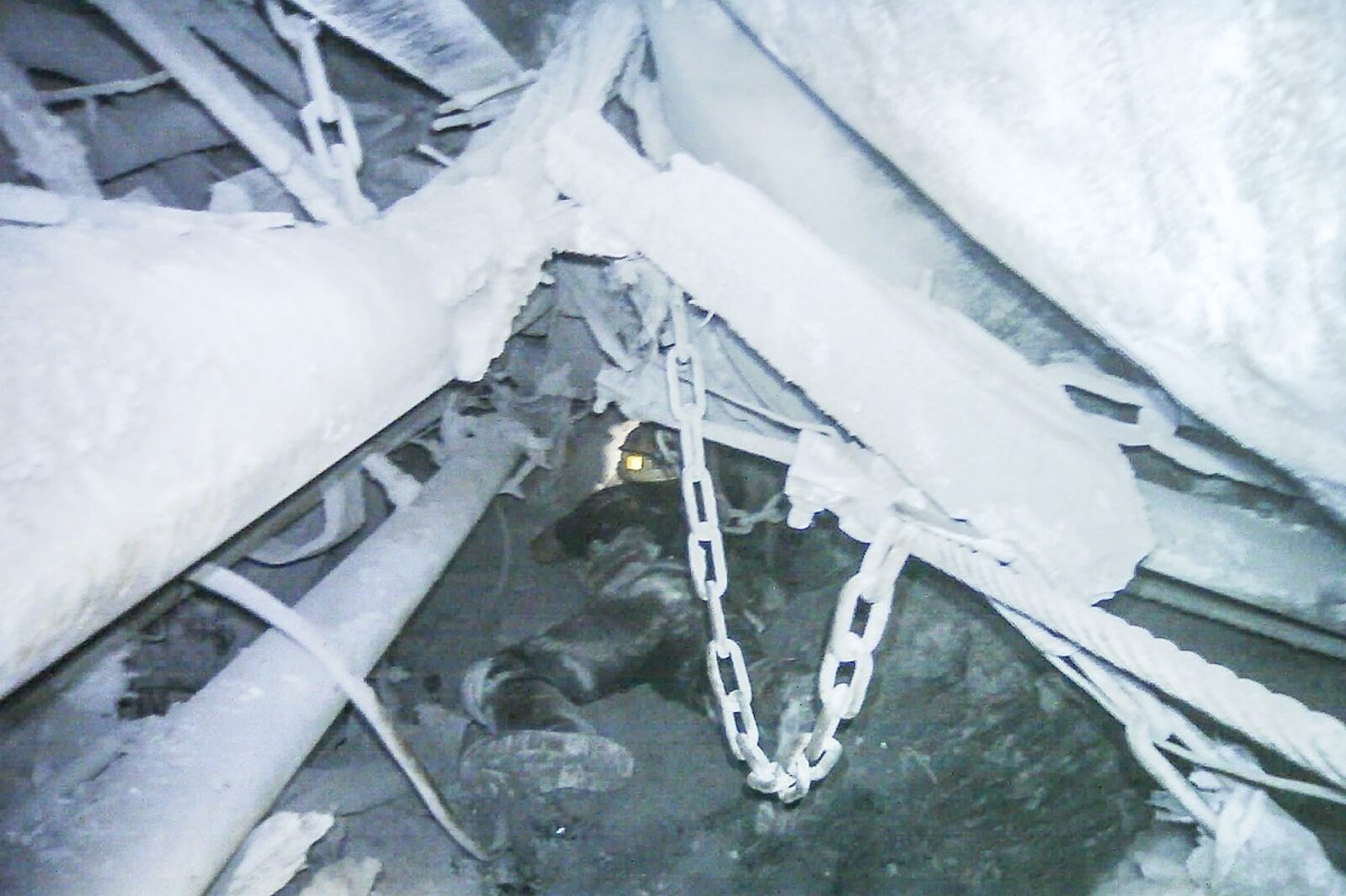 1556780469 02 ratownikarcjsw czb3