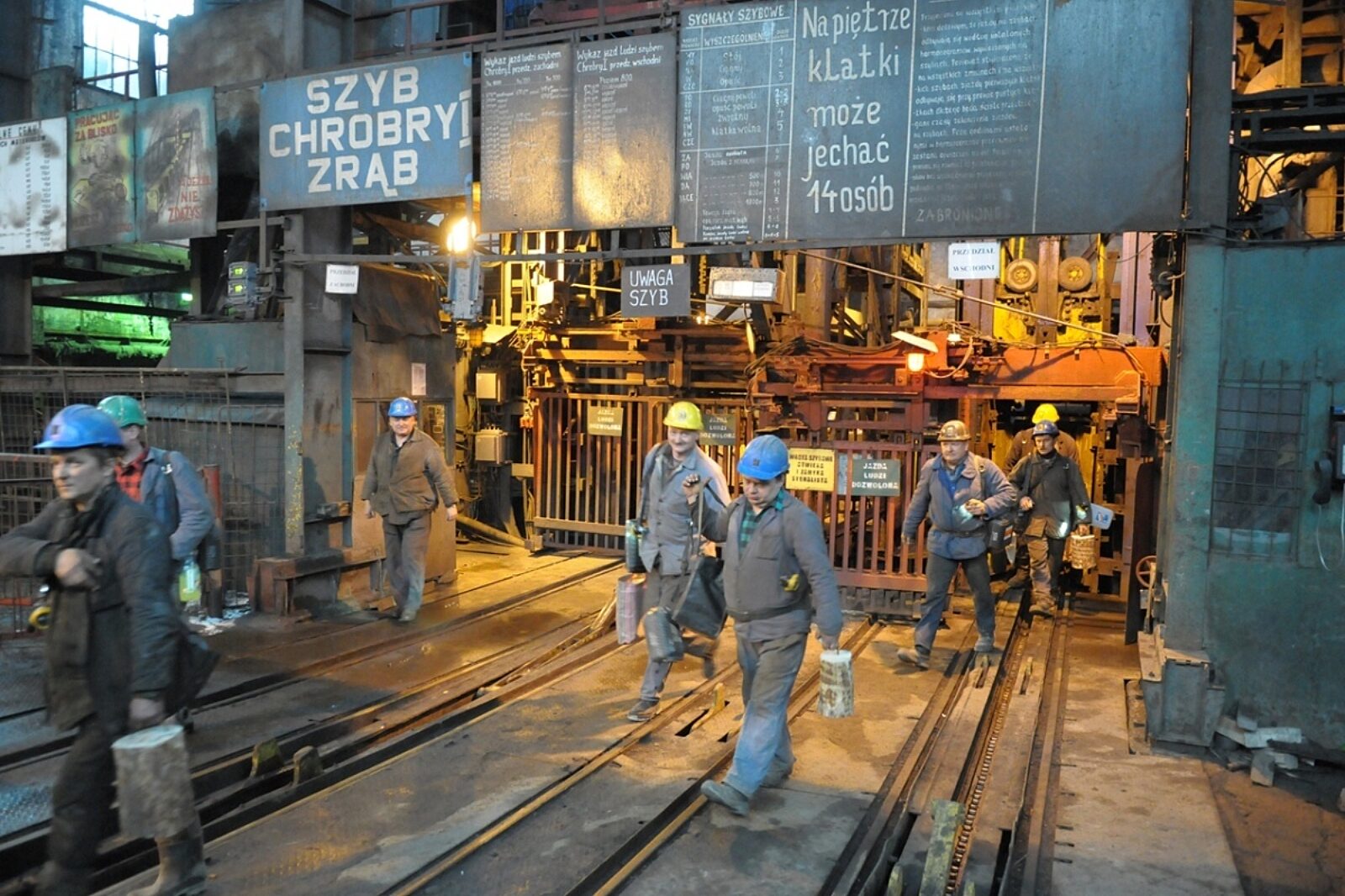 1557921482 01 anna gal k5