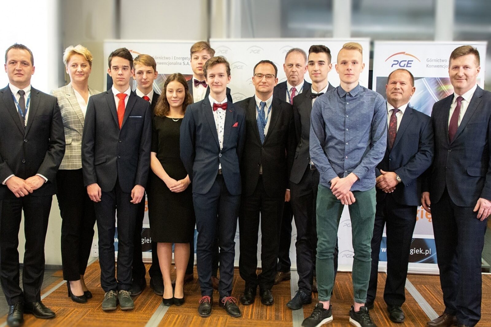 1558968014 stypendysci pgegiek