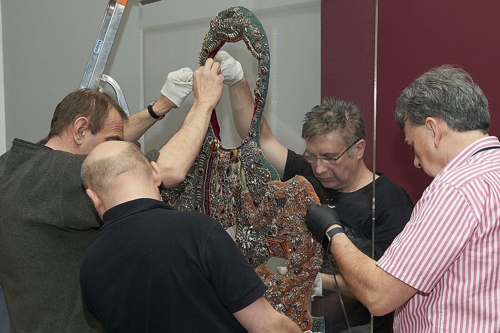 1559147818 sukienka zamek aring