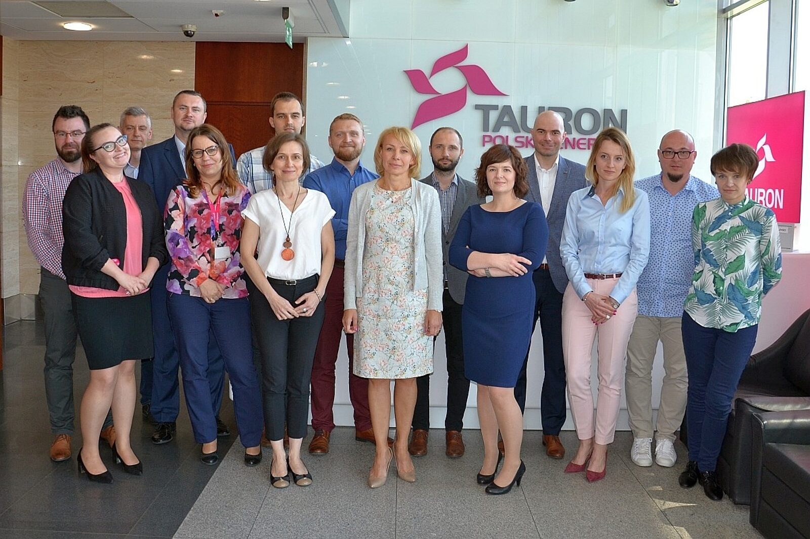 1559645372 opi tauron