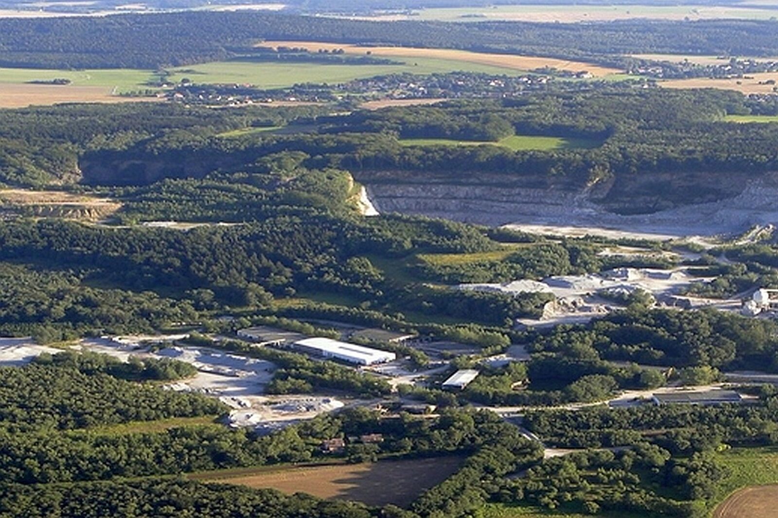 1561542476 demitz thumitz r karsch