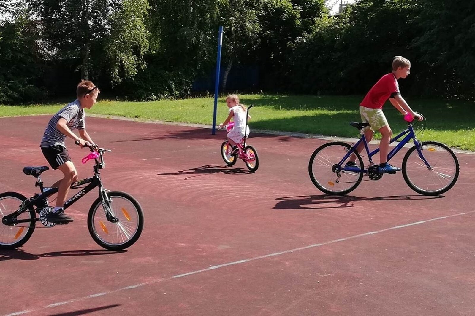 1565011577 rower tauron