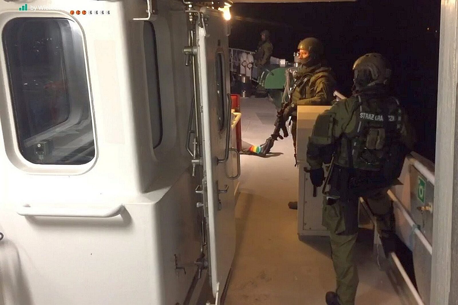 1568122955 statek straz gr fb greenpeace