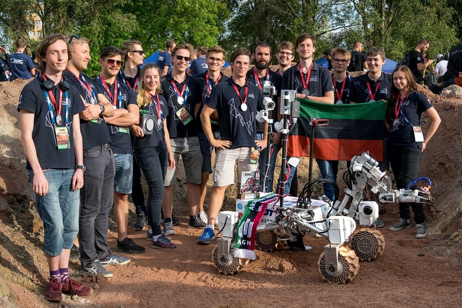 1570866039 agh space systems lazik kalman agh