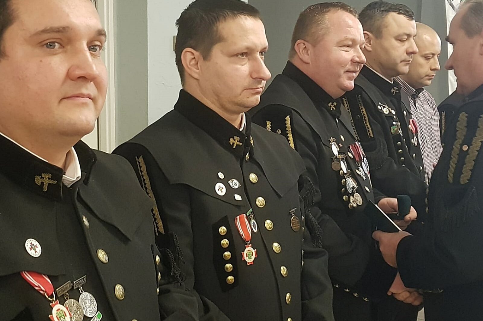 1575978651 img 20191209 wa0062