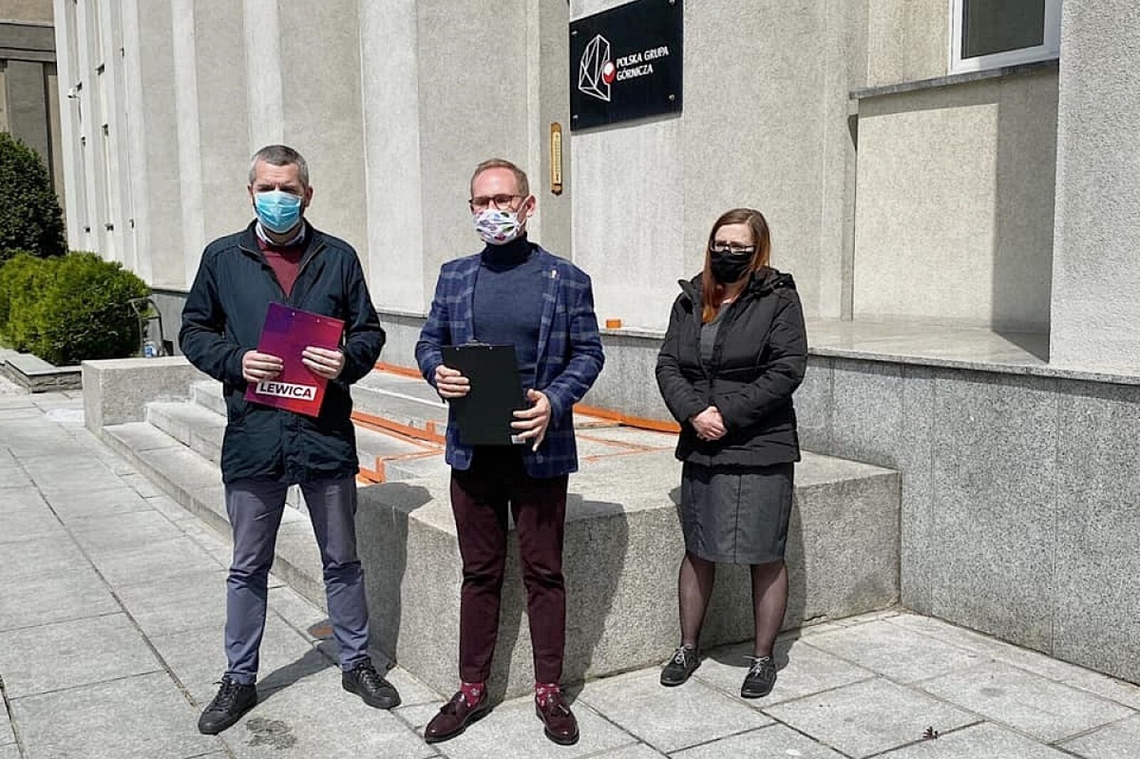 1590146939 poslowie fb maciej kopiec