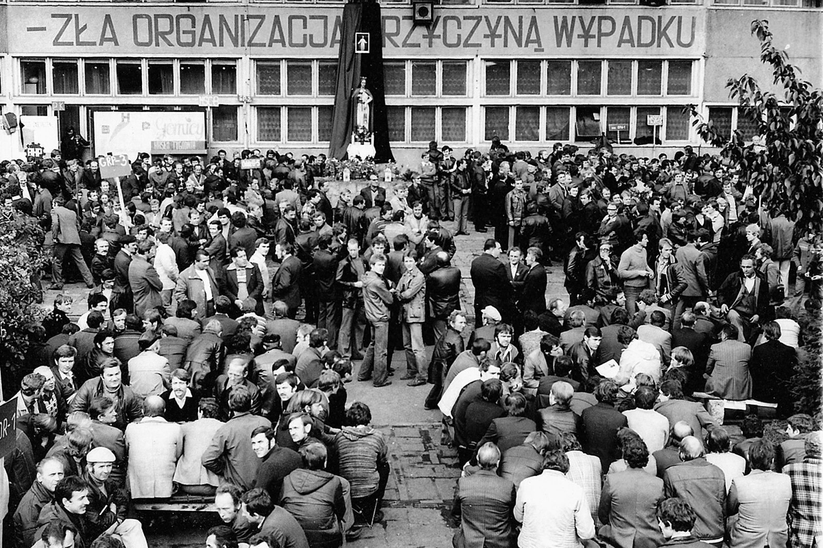 1604679873 strajk arc jsw