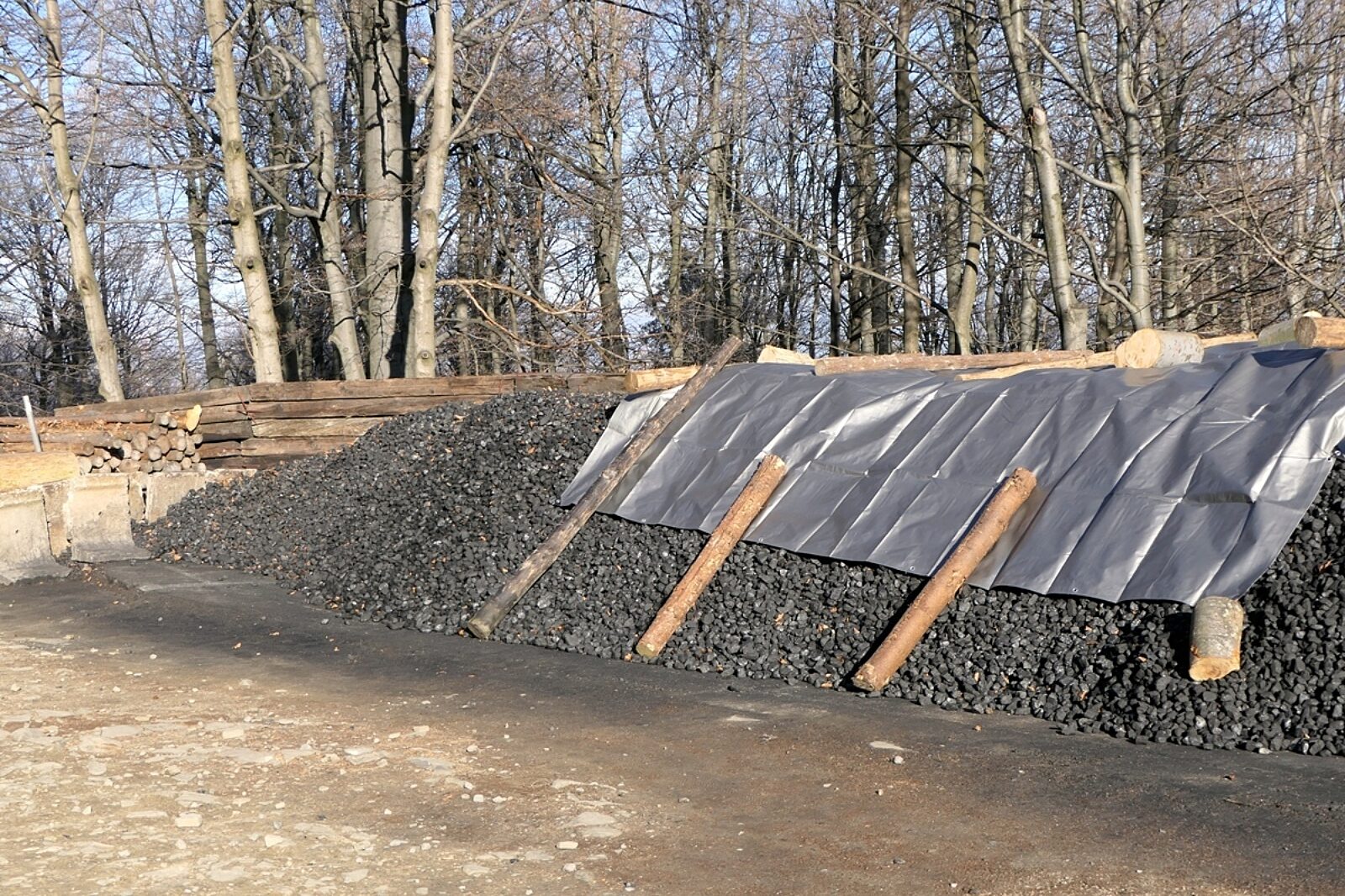 1606048027 wegiel opal kk