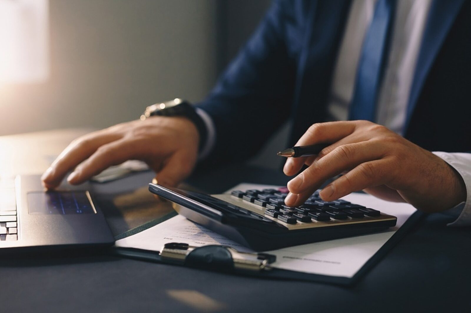 1643258440 kalkulator