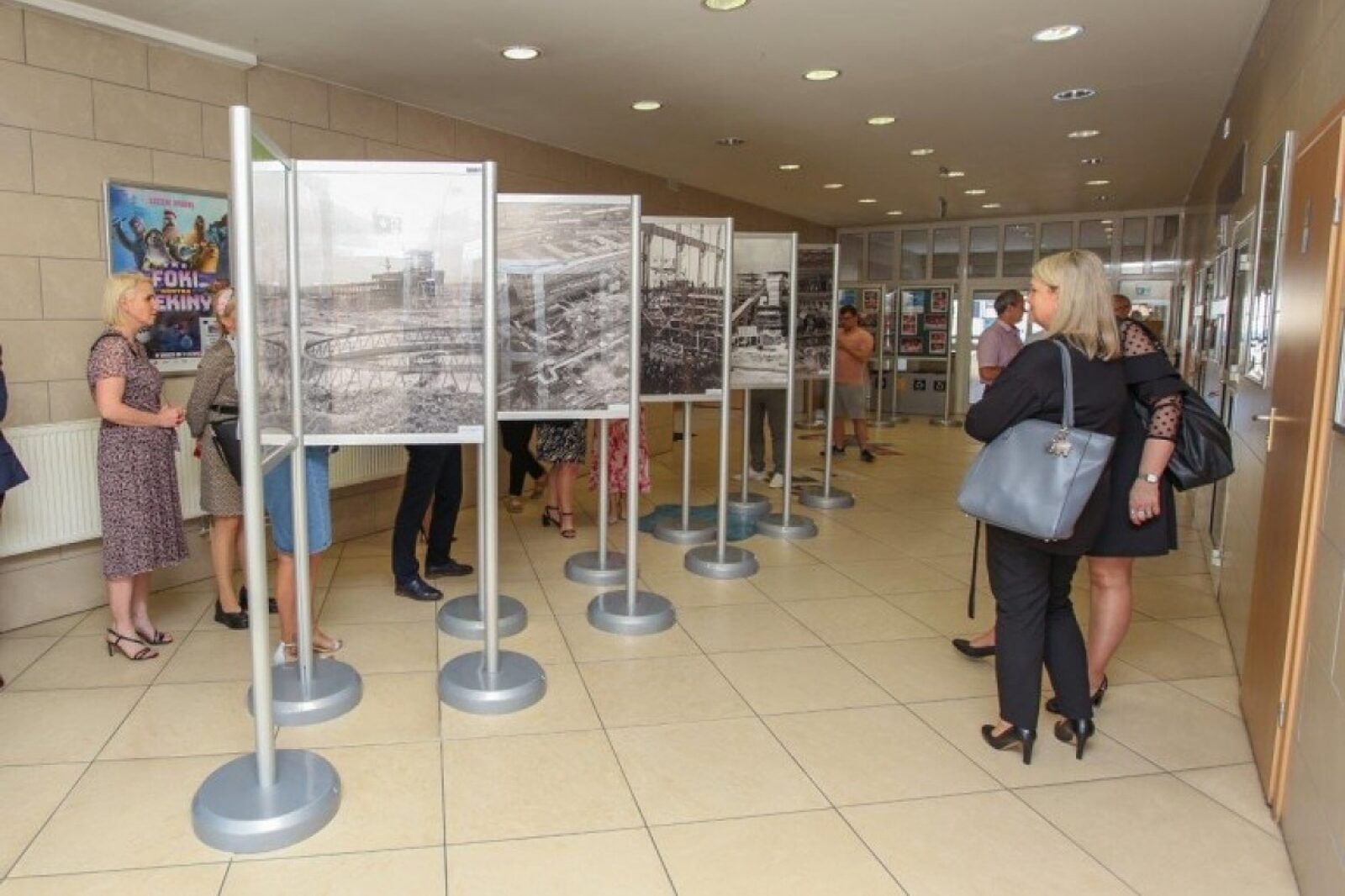 1655208505 wystawa elt 60 lecie 4