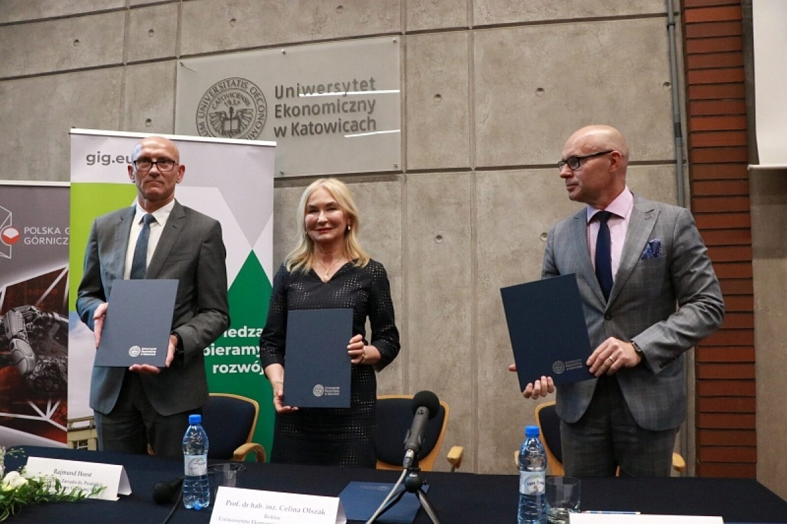 1658907023 studia pgg