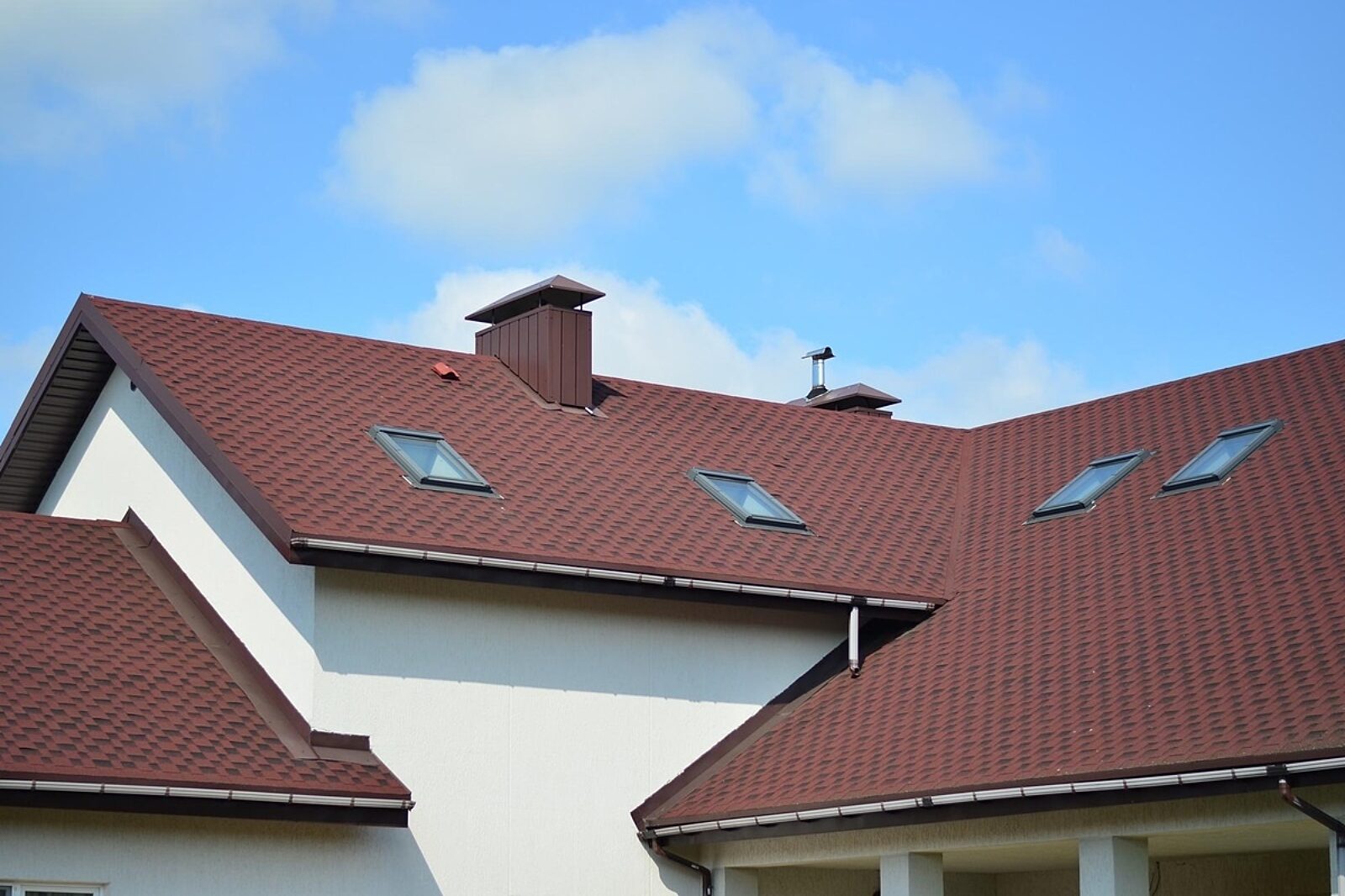 1661409103 dachdom