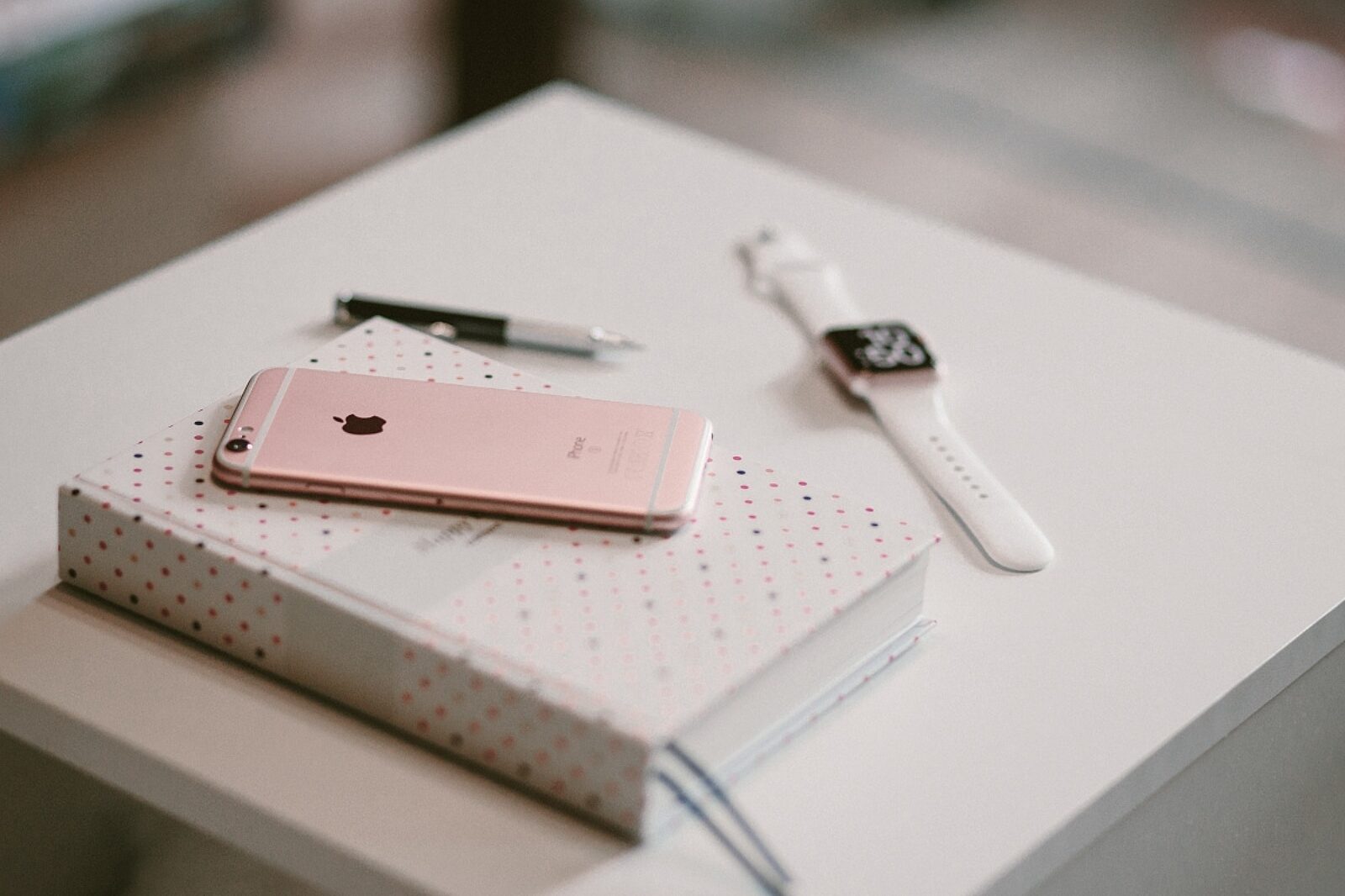 1666080786 apple