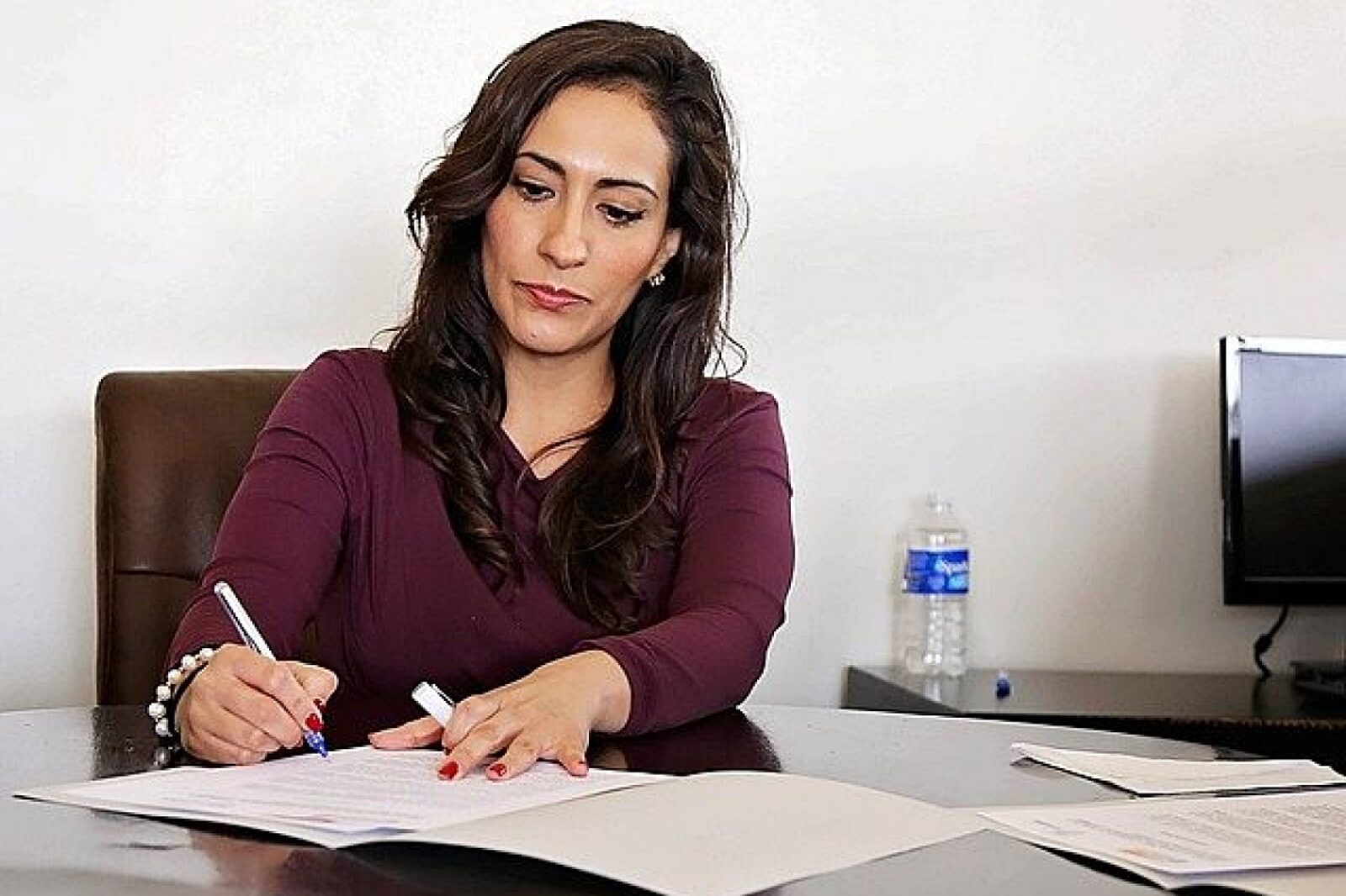 1677049881 pracownik materialpartnera