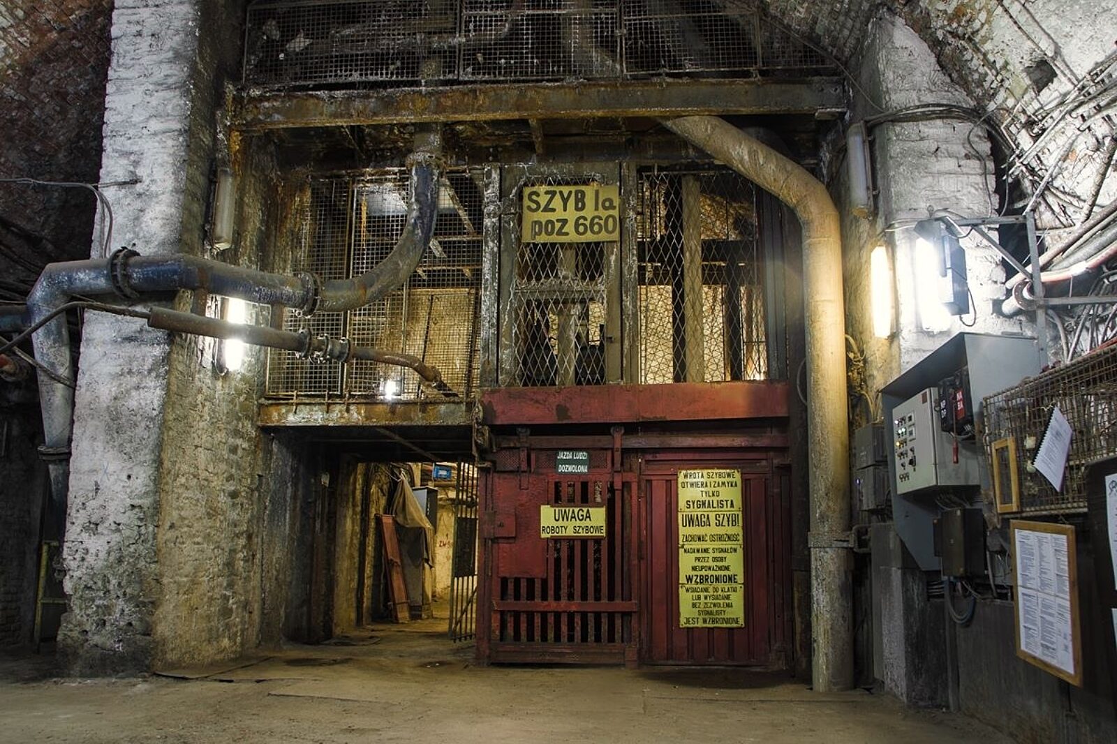 Woda w Makoszowach jest wypompowywana z trzech poziomów: 530, 660 i 850 m