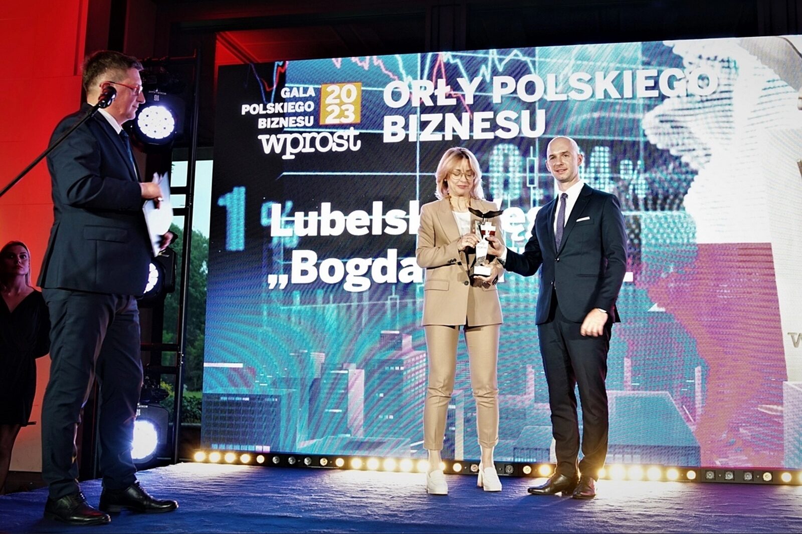 1686821297 orly wprost lwb