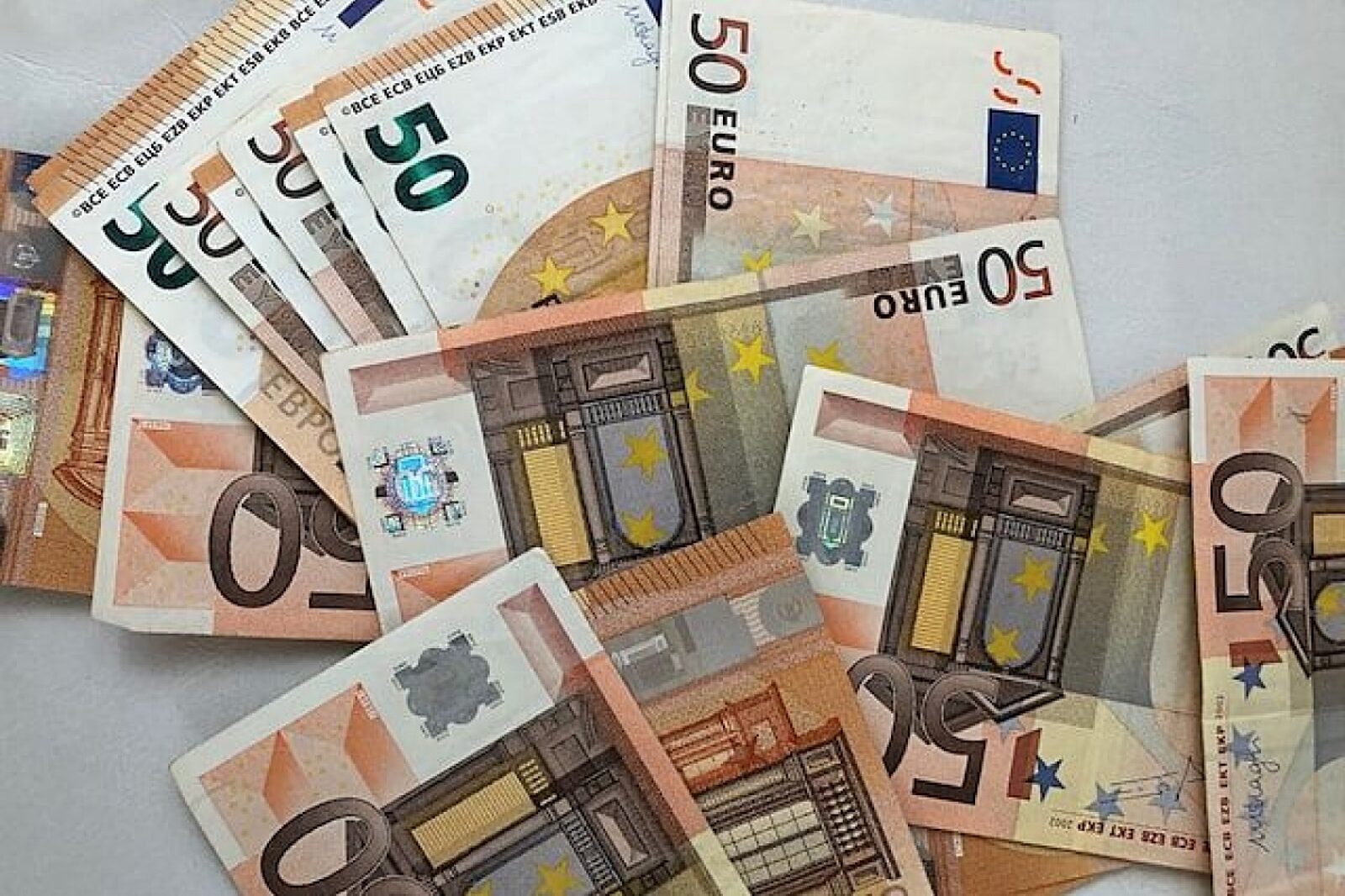 1688984181 banknotyeuro unsplash