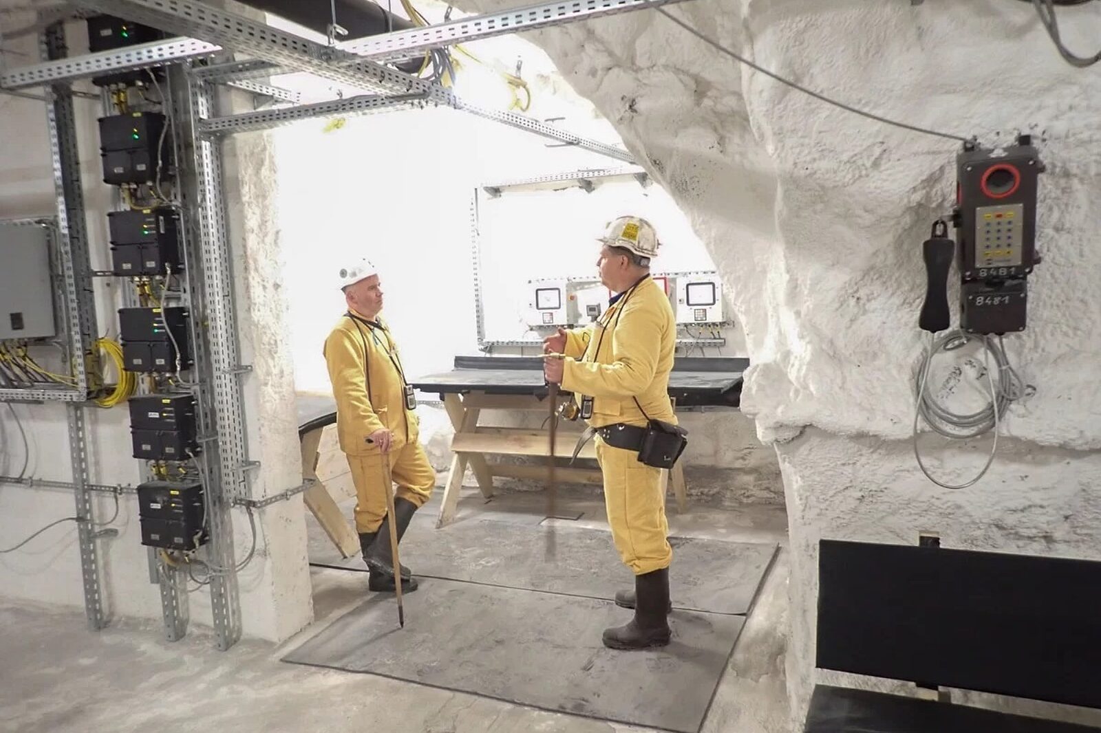 1690962071 sklad jsw